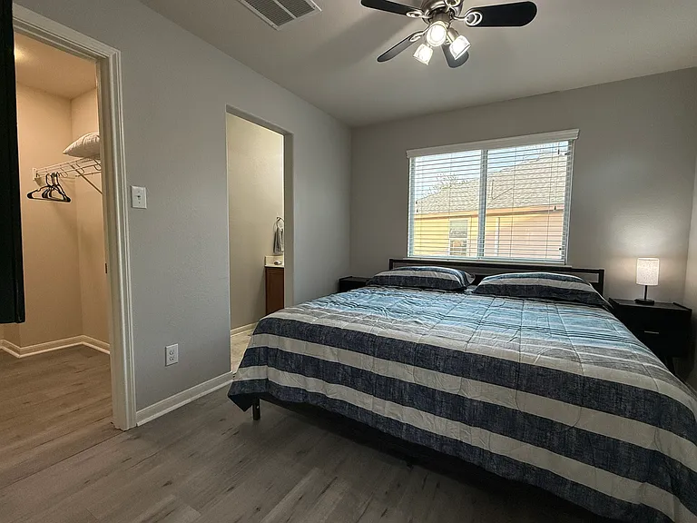 5639 Southern Knl — Photo 35