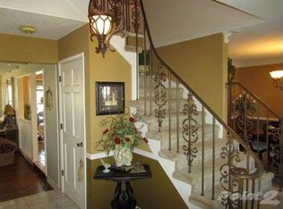 5595 S Farm Rd 135, Springfield, MO 65810