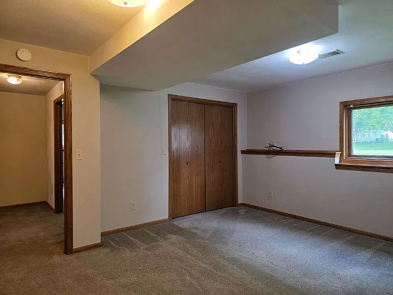 3409 N Meade St — Photo 23