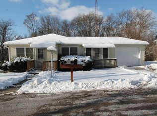 N2403 Charles Young Dr, Burlington, WI 53105