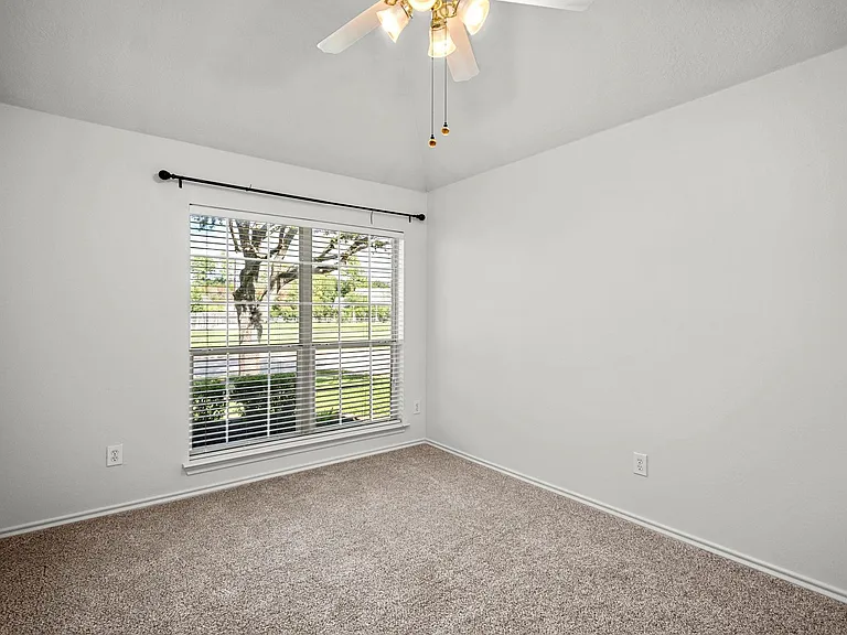 9907 Brandywood Cir — Photo 18