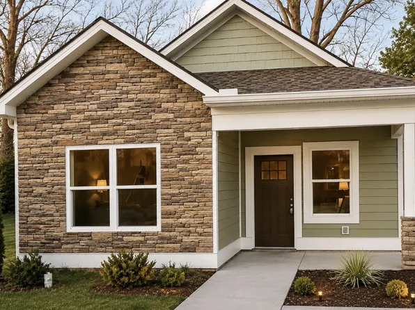 1203 E End St #A, Columbia, TN 38401