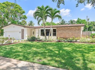 5291 SW 5th St, Plantation, FL 33317
