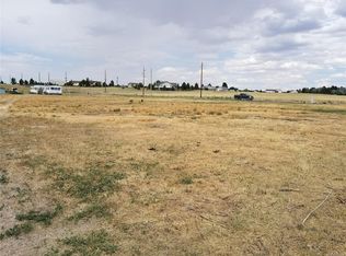 121 S Gun Club Rd, Aurora, CO 80018