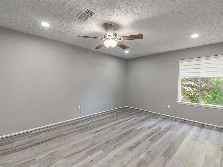12663 Wellington Park #DR444 — Photo 11