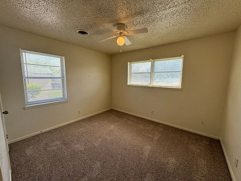 3203 Zephyr Rd — Photo 16