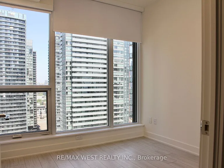 15 Mercer St #2504 — Photo 17