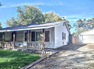 2016 Southwood Dr, Champaign, IL 61821