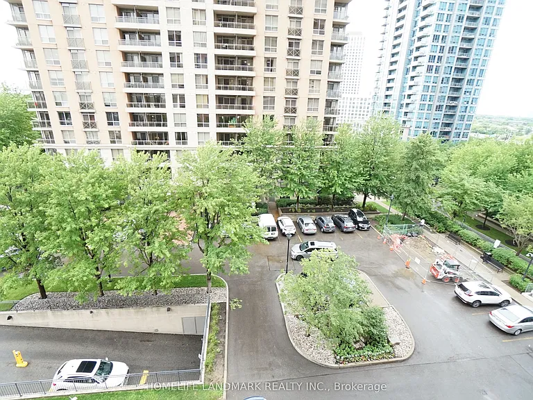 5233 Dundas St W #623 — Photo 22
