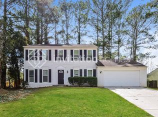 640 Barrington Way, Roswell, GA 30076