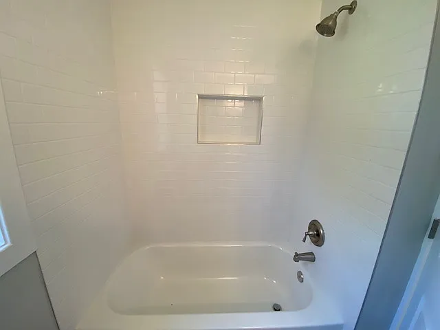 4500 Frederick Ave — Photo 13