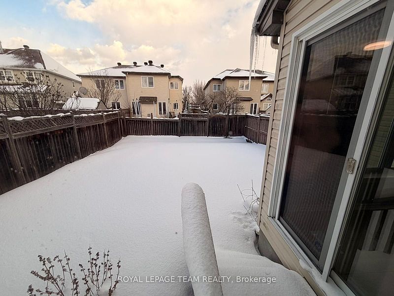 Ottawa House for rent - 3 Bedrooms — photo 29
