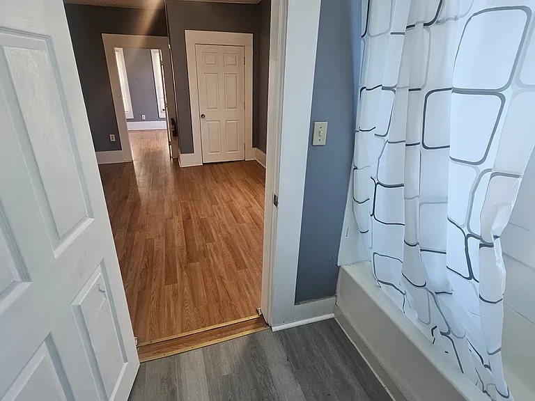 287 Lake Ave #10 — Photo 4
