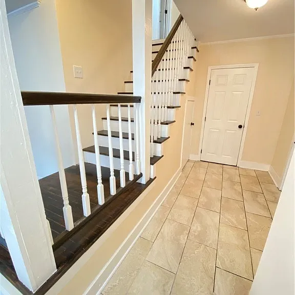 615 Orchard St — Photo 12
