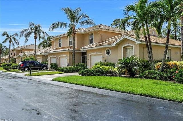 1st image of 7565 Meadow Lakes Dr APT 204