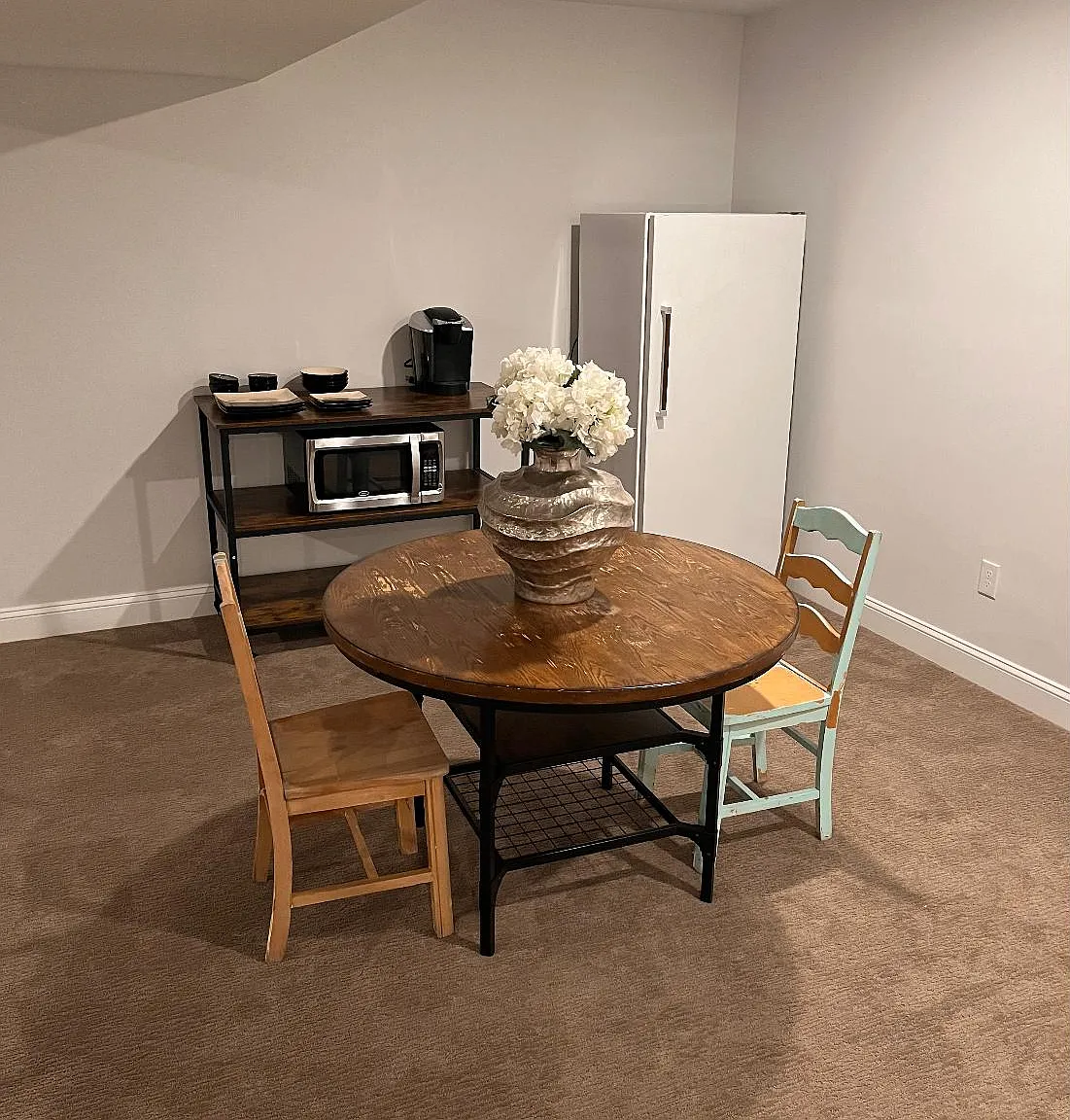 90 Edelton Ave — Photo 3