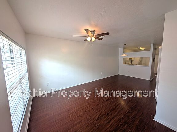 3rd image of 2327 Lake Woodberry Cir