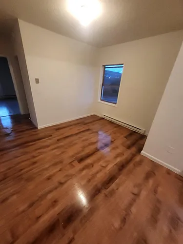 192 S Main St #3 Photo 1