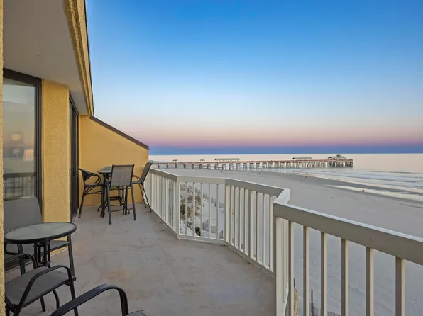 201 W Arctic Ave #406, Folly Beach, SC 29439