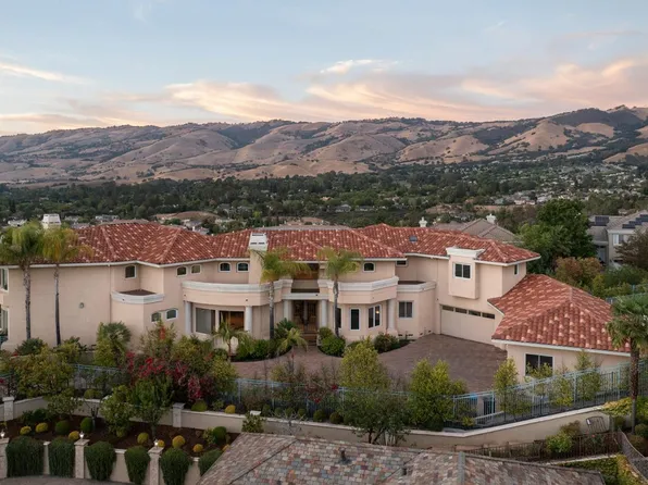 5593 Snowdon Pl, San Jose, CA 95138