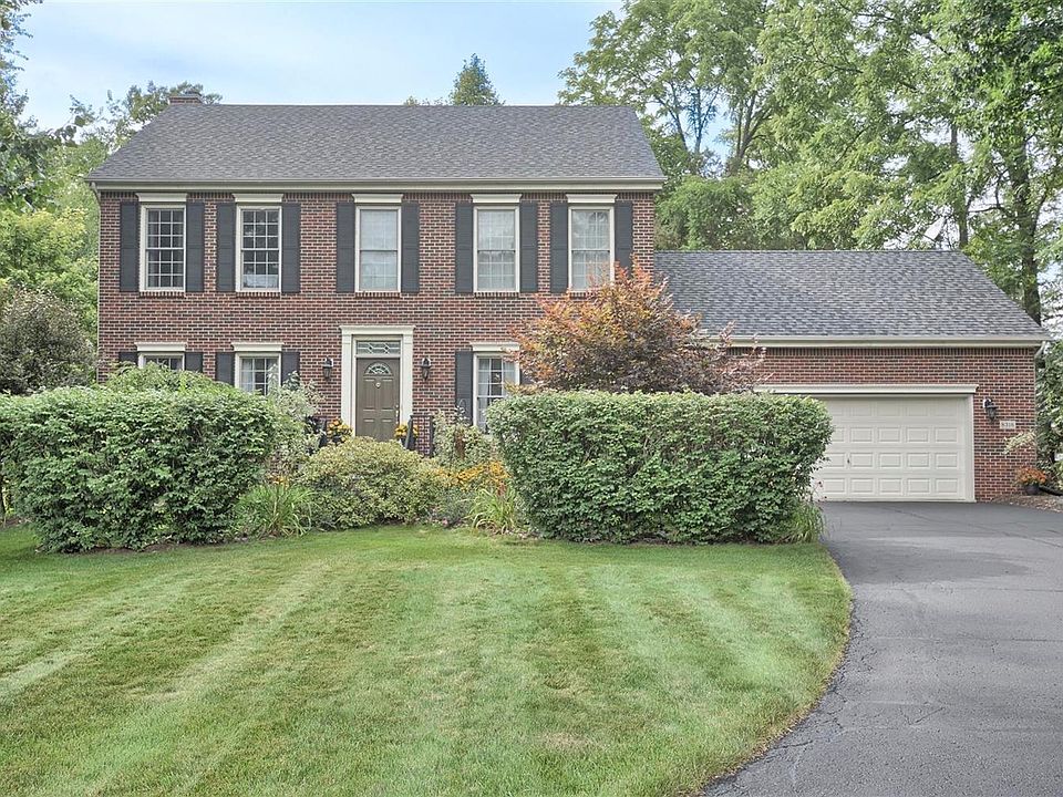 1st image of 8316 Woodland Cir