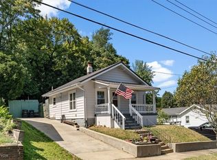 1260 Lexington Ave, Akron, OH 44310