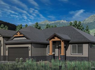 8482 E Dancing Lights Dr, Palmer, AK 99645