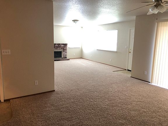 3rd image of 6136 Merrywood Dr