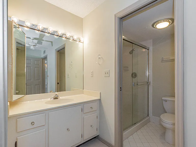 3939 Ocean Dr #201B — Photo 23
