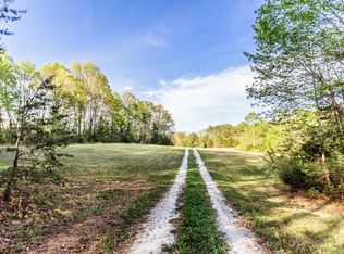 278 Salt Lick Ln, Appomattox, VA 24522