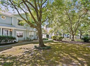 641 Colbert St, Mandeville, LA 70448