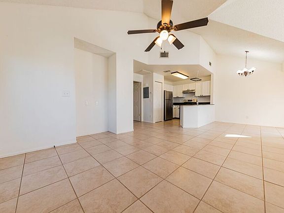 5th image of 8305 Waterview Way