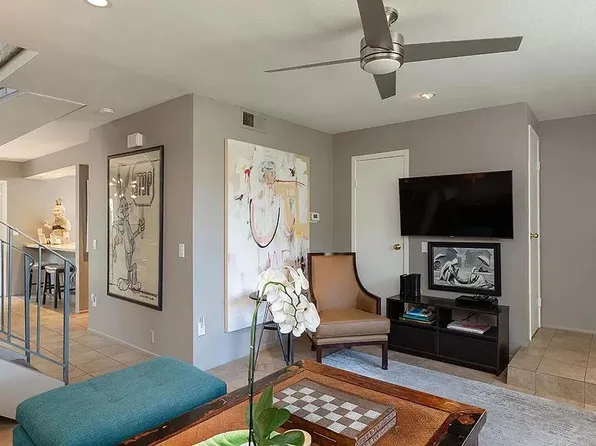 128 E Via Escuela Unit C, Palm Springs, CA 92262