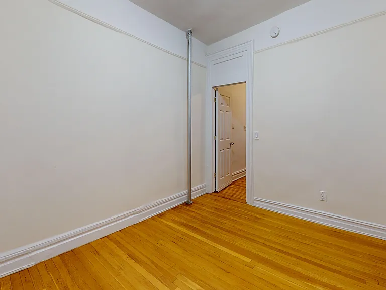 229 E 12th St #65 — Photo 6