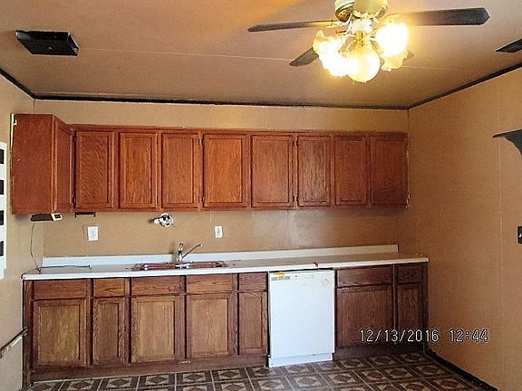 4th image of 4220 Greenbrier Ln