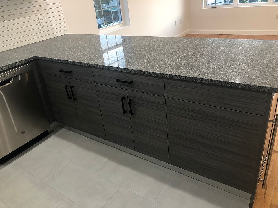 1st image of 258 Buttrick Ave Floor 2
