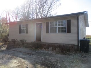 208 Angel Ct, Oak Grove, KY 42262