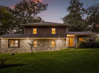 1610 Devlan Forest Ln, Signal Mountain, TN 37377