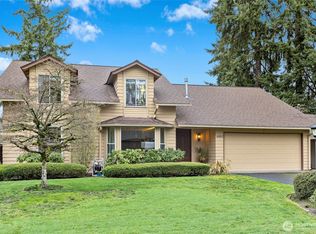 16602 NE 18th St, Bellevue, WA
