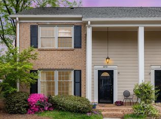 6801 Dumbarton Dr, Charlotte, NC 28210