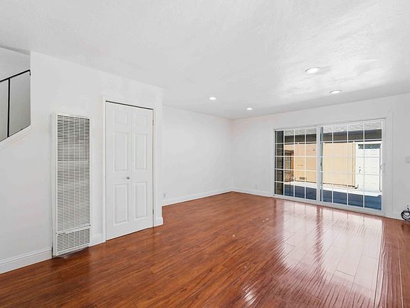 5th image of 3341 Innerwick Ln
