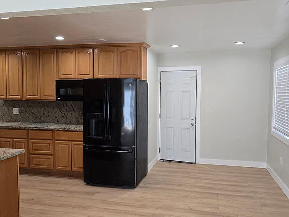Kitchen_3