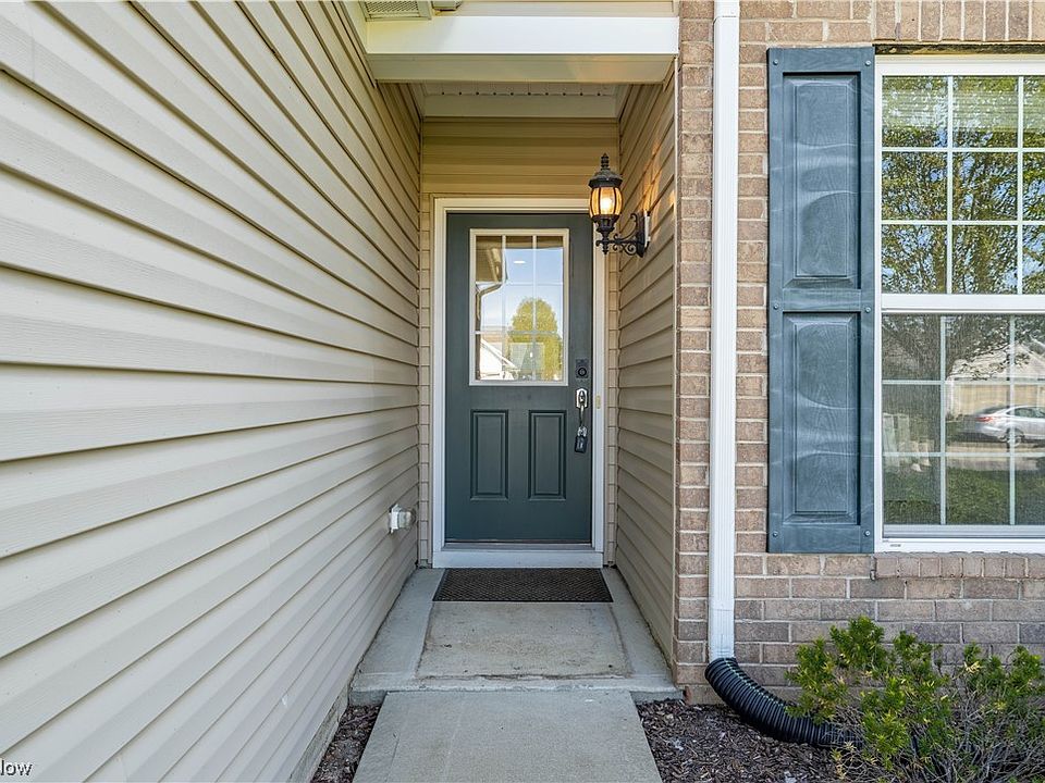 37975 Ashfield Way, North Ridgeville, OH 44039 Zillow