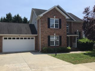 6682 Knob Hill Ct, Clemmons, NC 27012