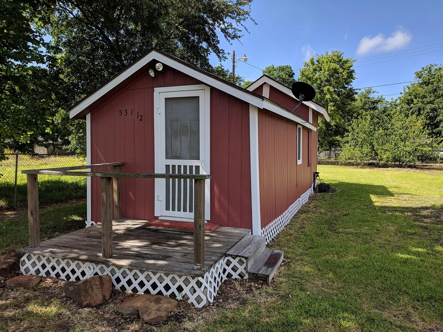 531 1/2 W Brazos Blvd — Photo 1