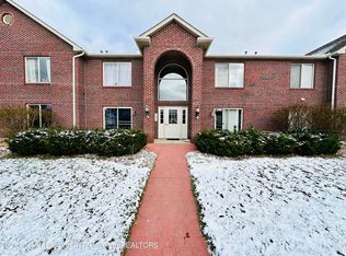 322 Pere Marquette Dr APT 1, Lansing, MI