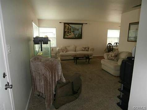 4th image of 230 N Yaleton Ave