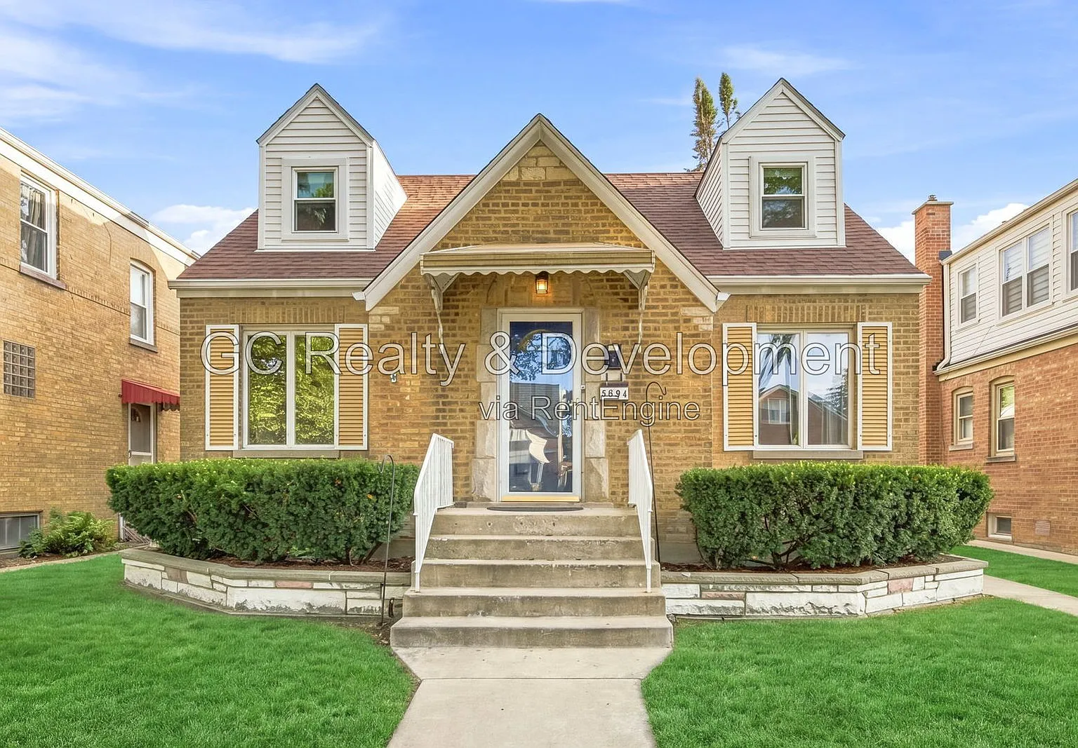 3 bed, 2.0 bath, 2100 sqft, $3,000 — Photo 1