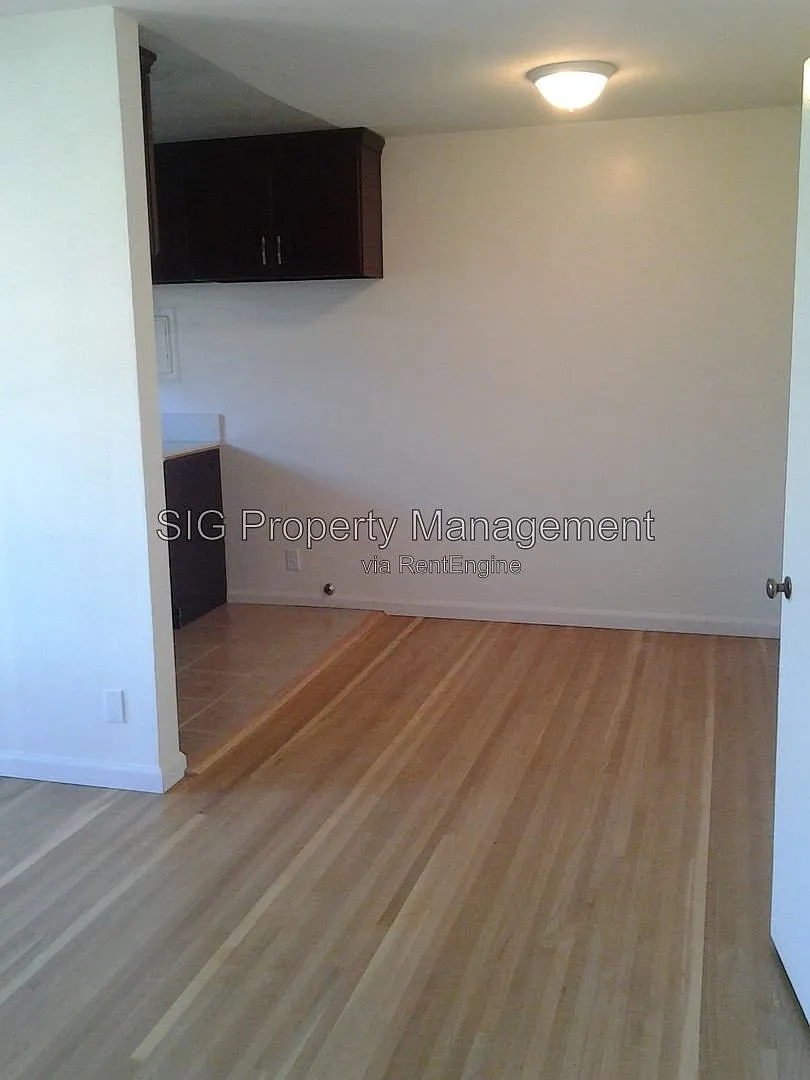 1 bed, 1.0 bath, $1,750 — Photo 3