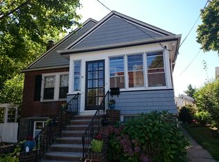 91 Huron Cir, Dorchester, MA 02124